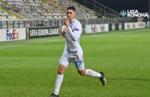 Profil Luka Menalo, Winger Rp6,95 Miliar Incaran Persib Bandung Profil Luka Menalo